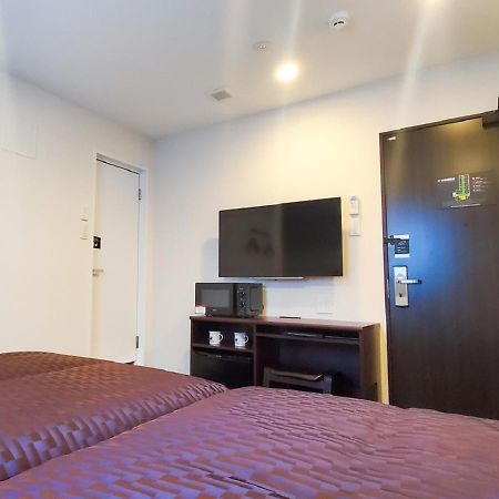 HOTEL LiVEMAX Yokohama Stadium Mae Bagian luar foto